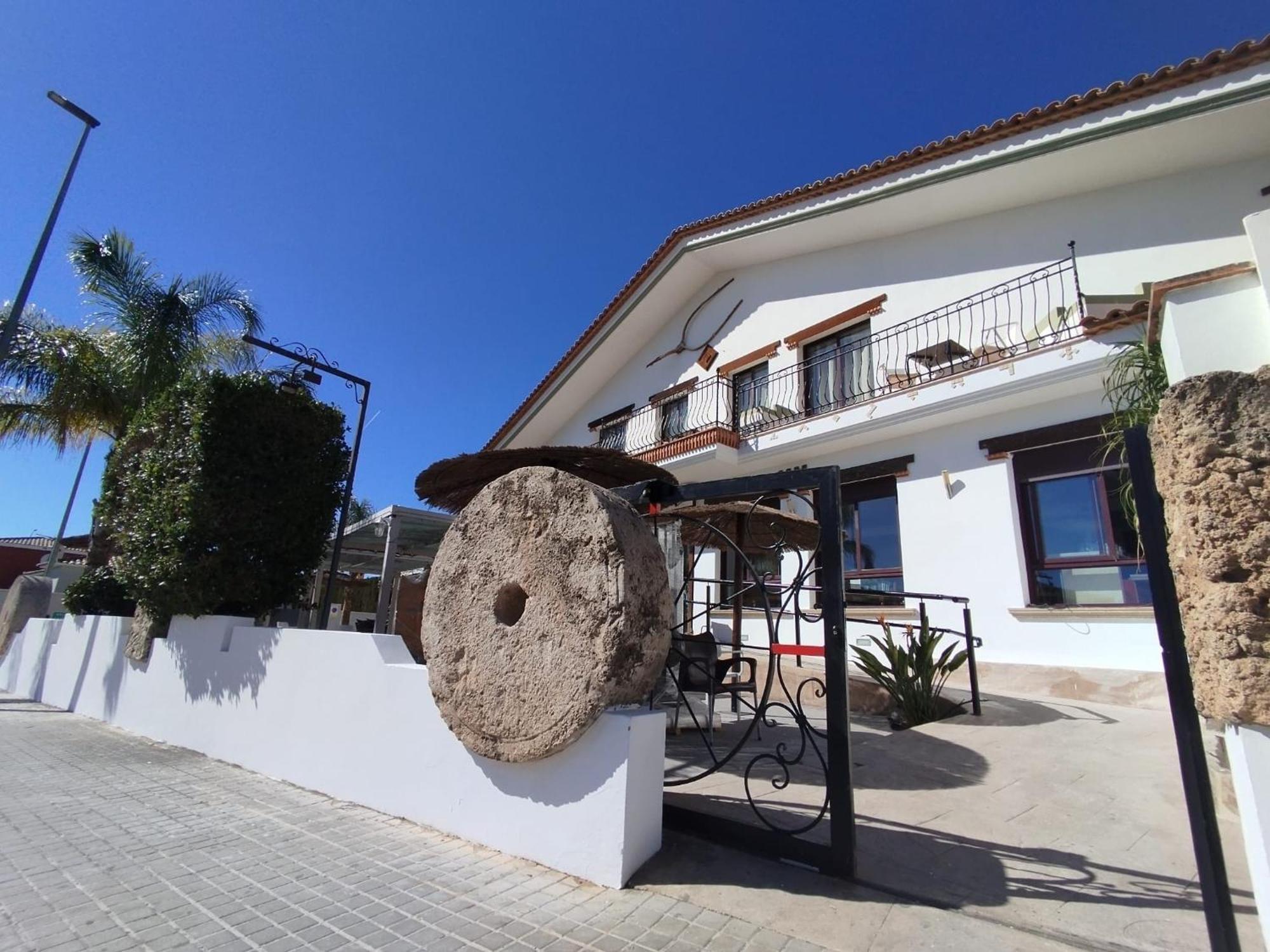Hostal Espai Mediterrani プエブラ・デ・ヴァイボナ エクステリア 写真