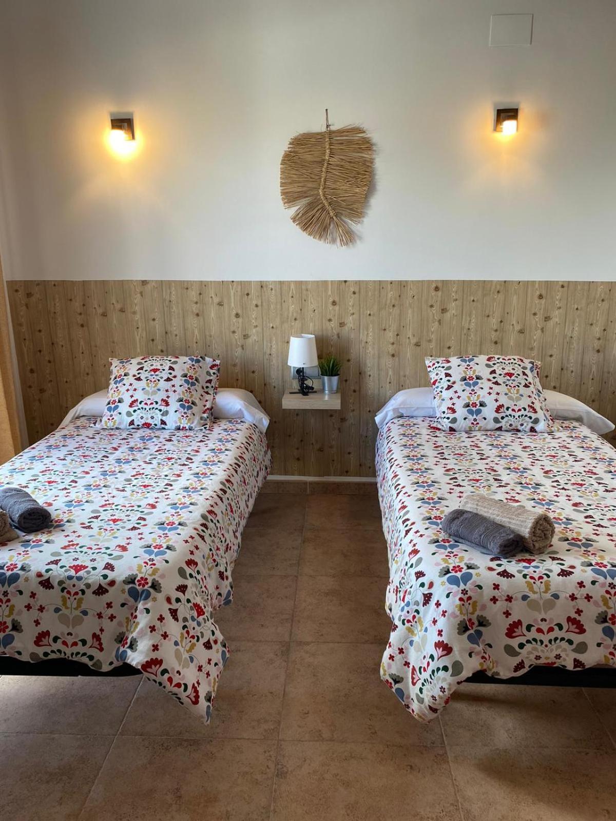 Hostal Espai Mediterrani プエブラ・デ・ヴァイボナ エクステリア 写真