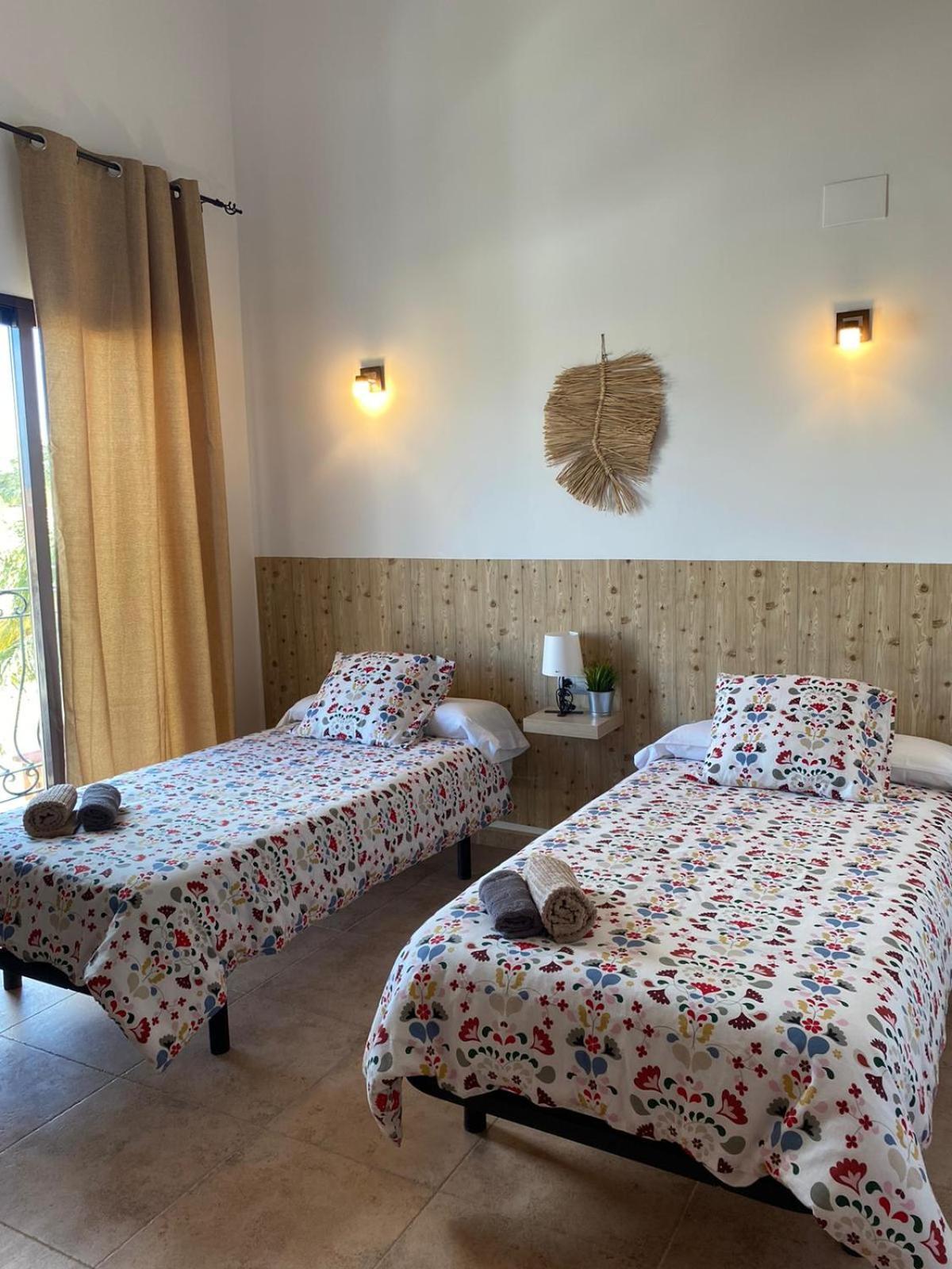 Hostal Espai Mediterrani プエブラ・デ・ヴァイボナ エクステリア 写真